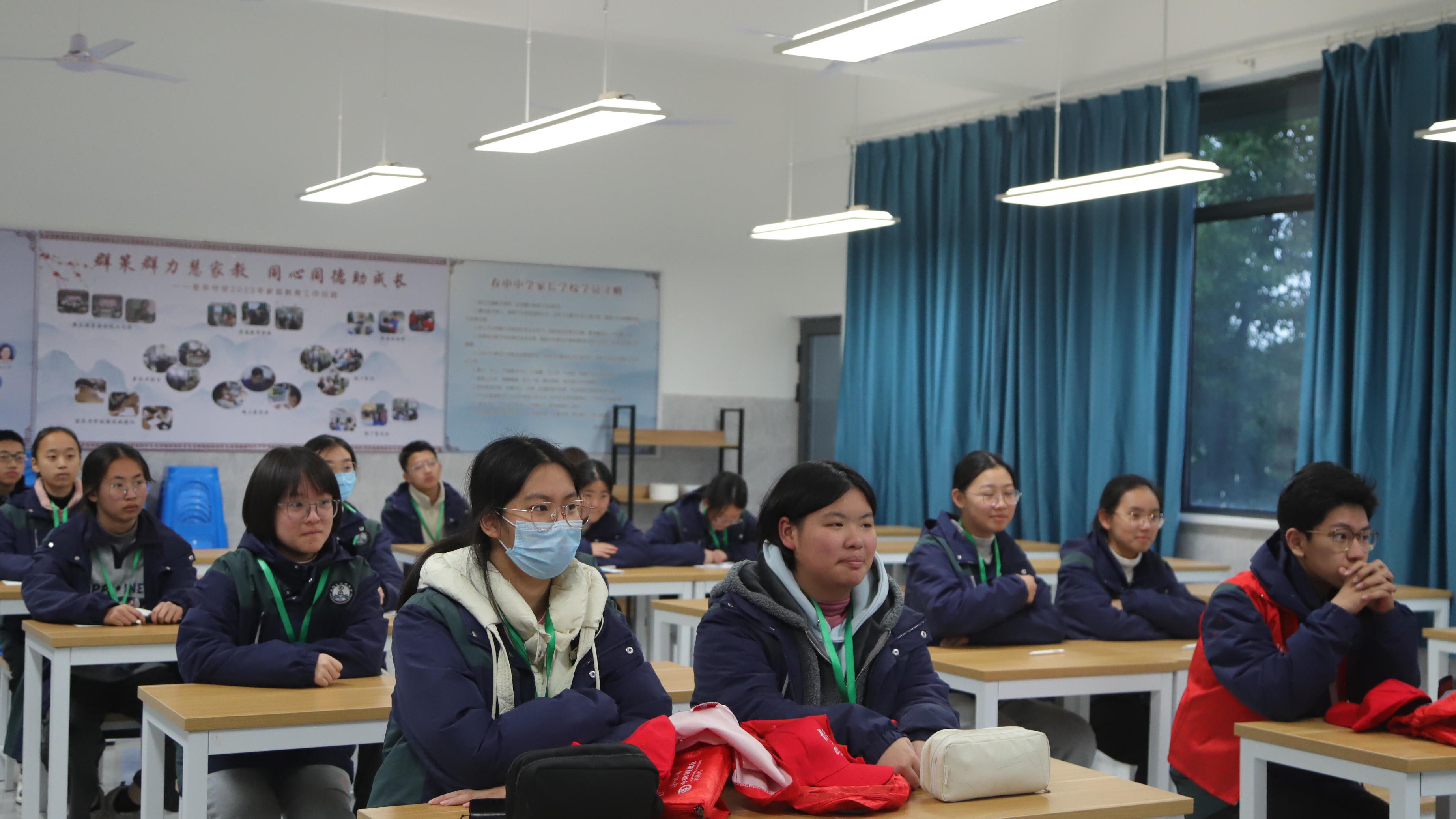 相城区春申中学图片