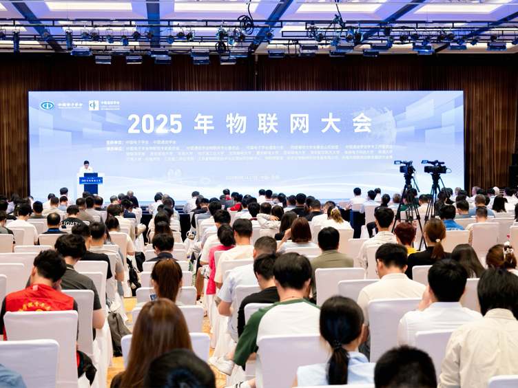 
                        4:3图片
