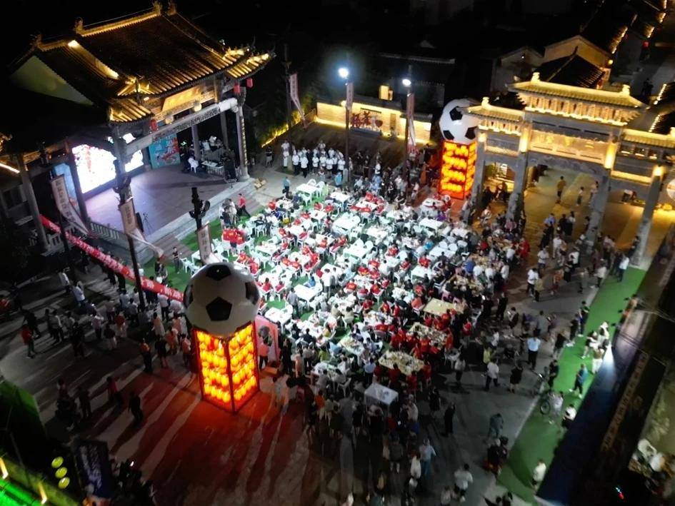 
                        4:3图片
