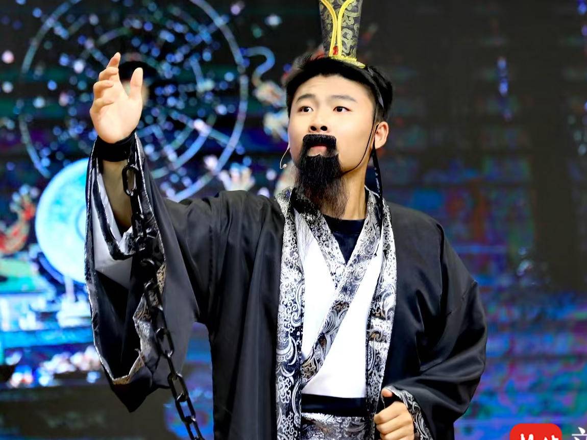 
                        4:3图片