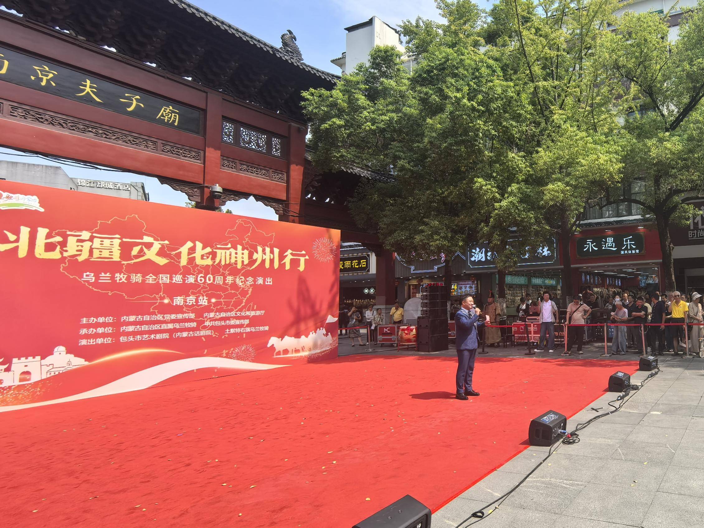 
                        4:3图片