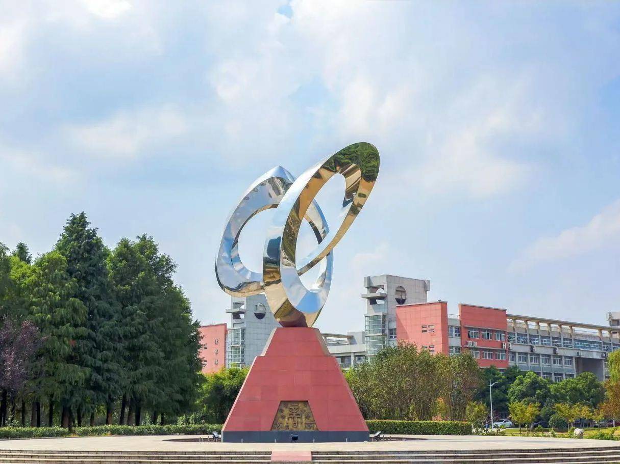 
                        4:3图片
