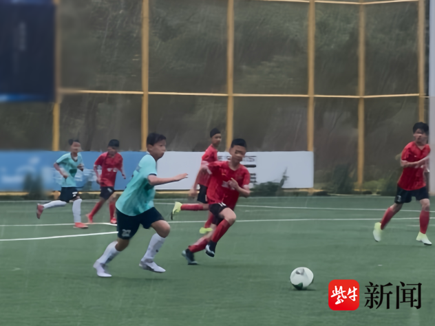 
                        4:3图片