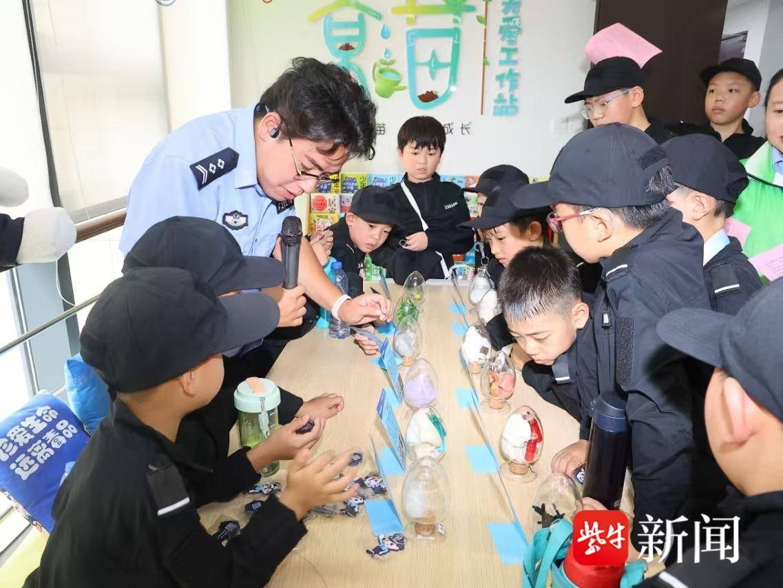 
                        4:3图片