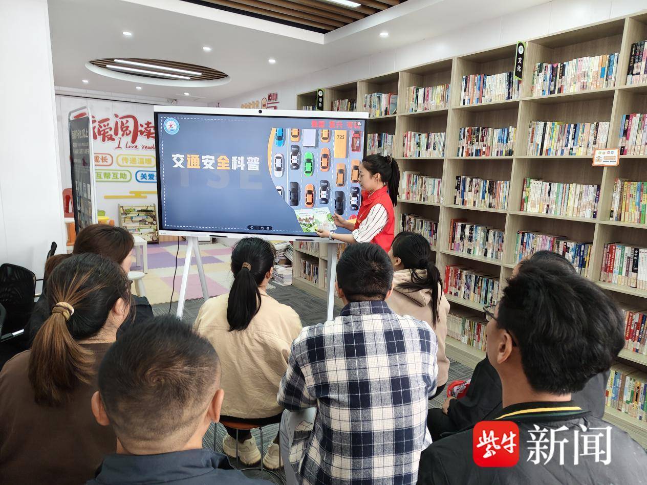 
                        4:3图片