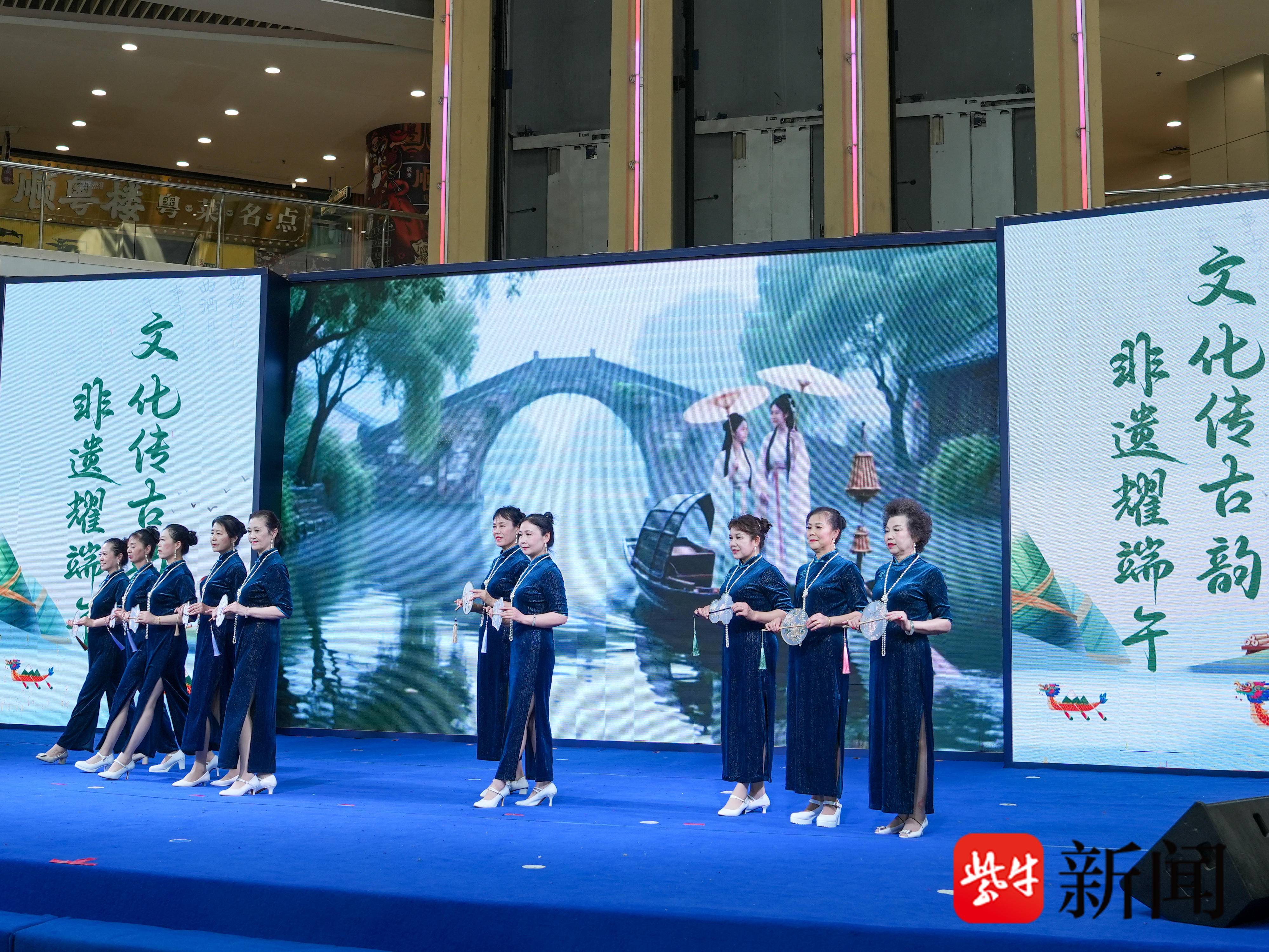 
                        4:3图片