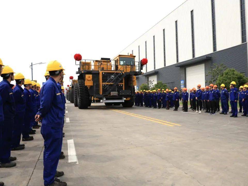 
                        4:3图片