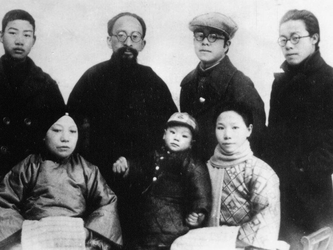 
                        4:3图片