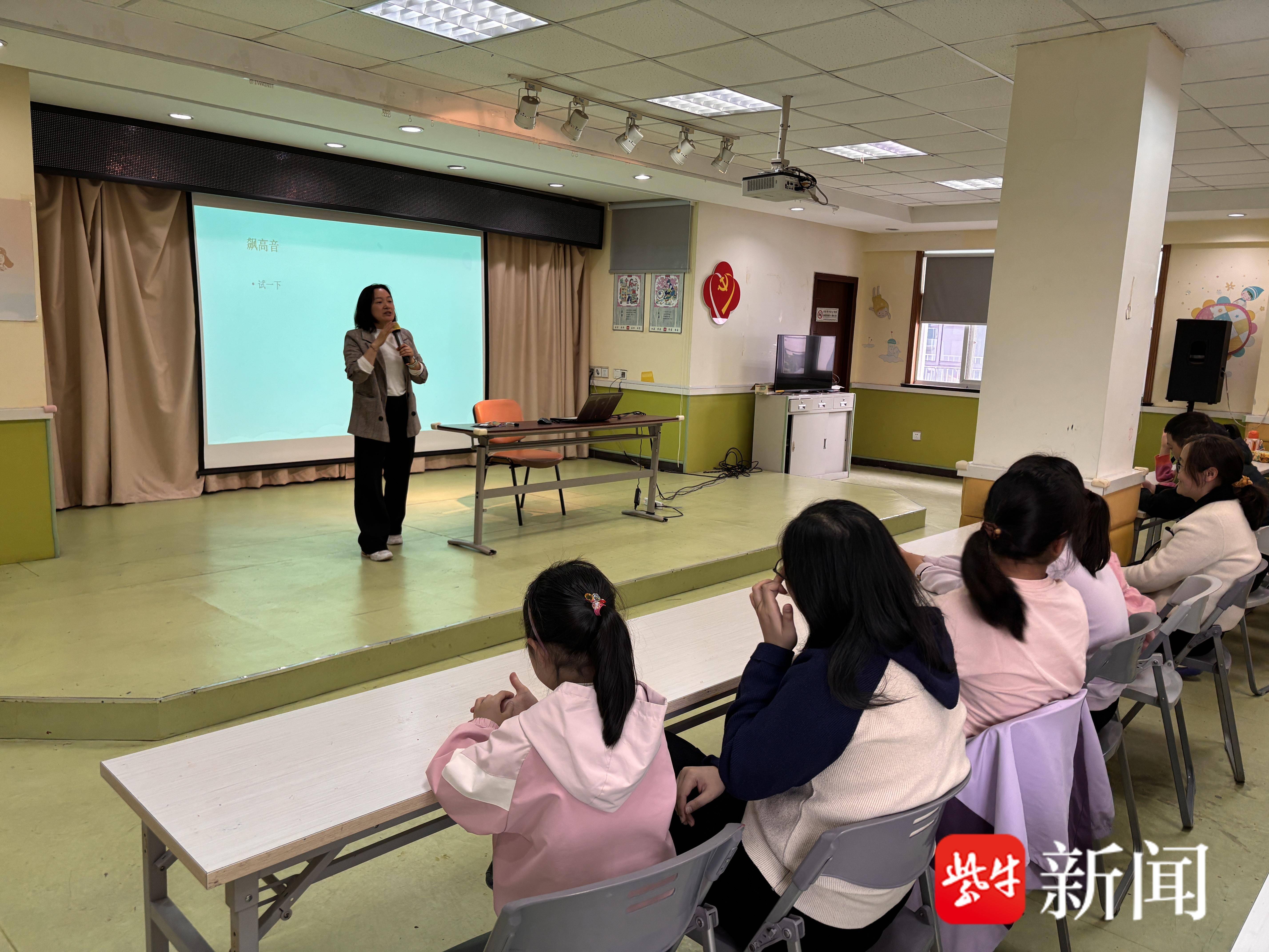 
                        4:3图片