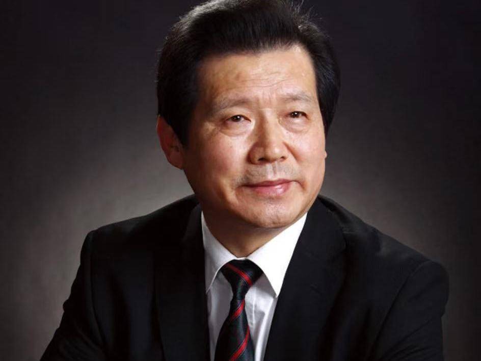 
                        4:3图片