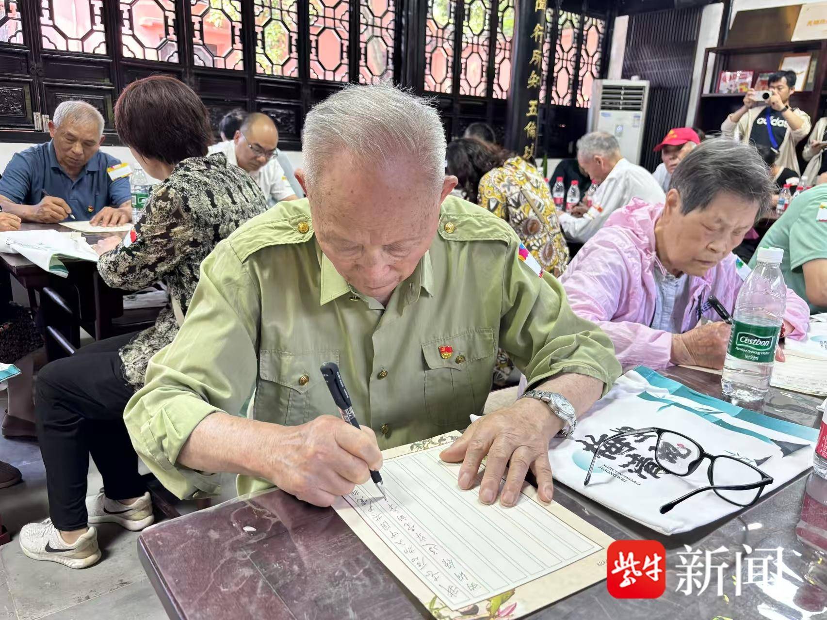 
                        4:3图片