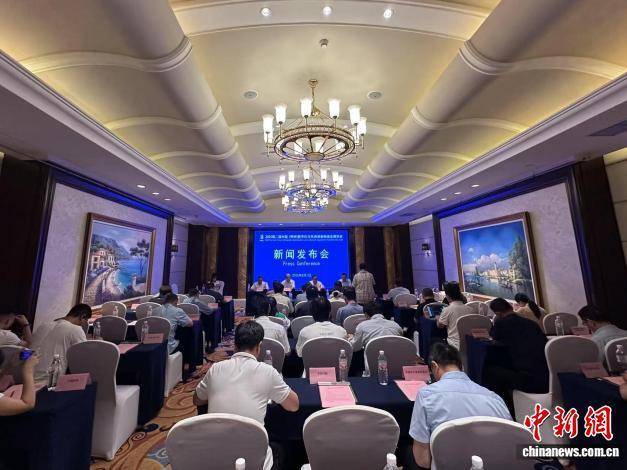 
                        4:3图片