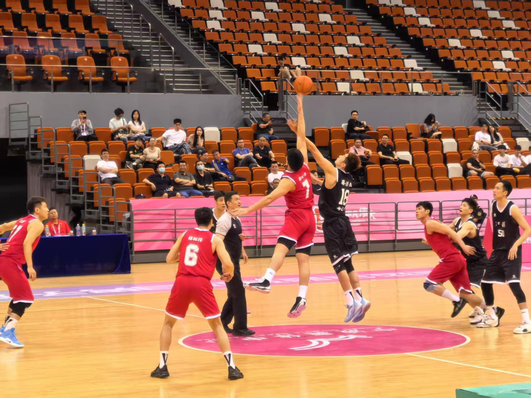 
                        4:3图片
