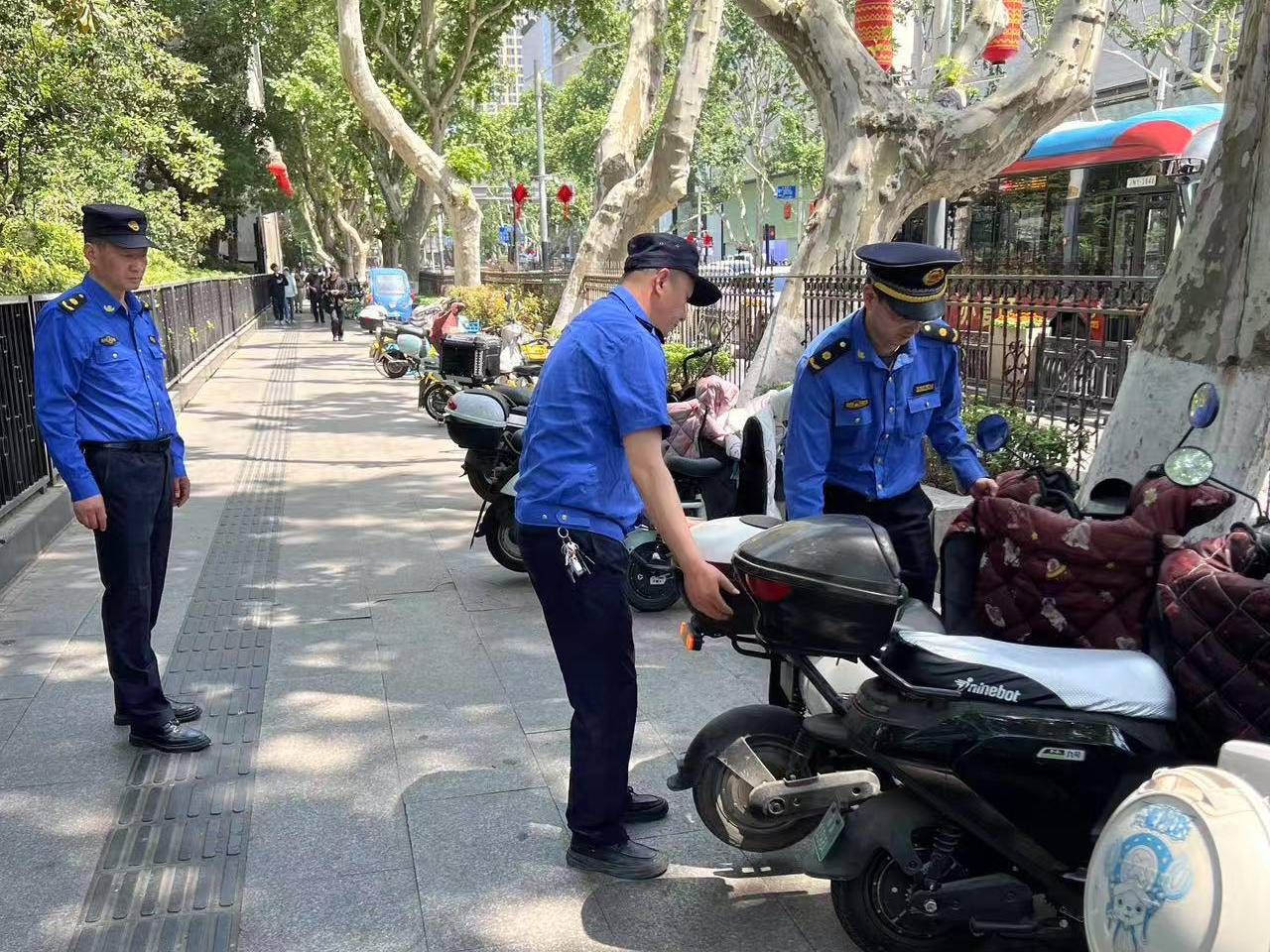 
                        4:3图片