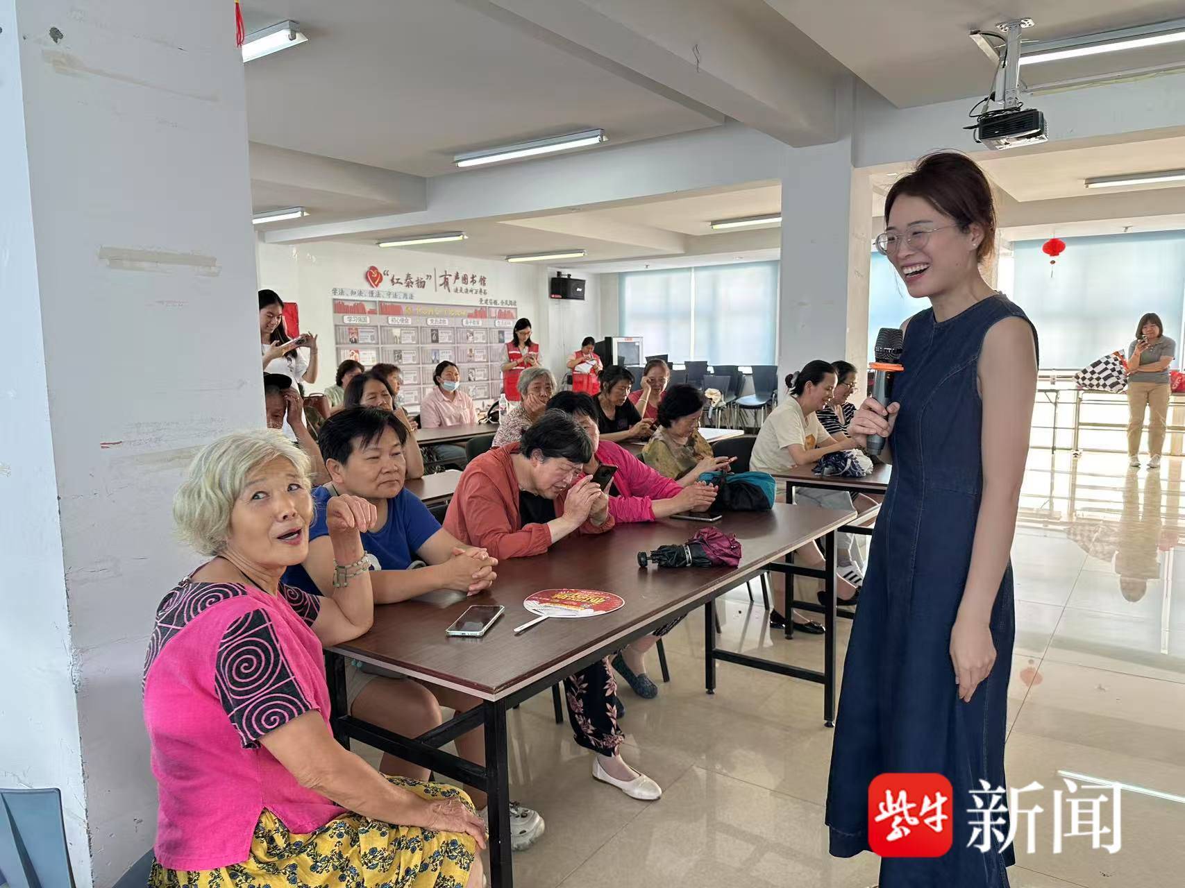 
                        4:3图片