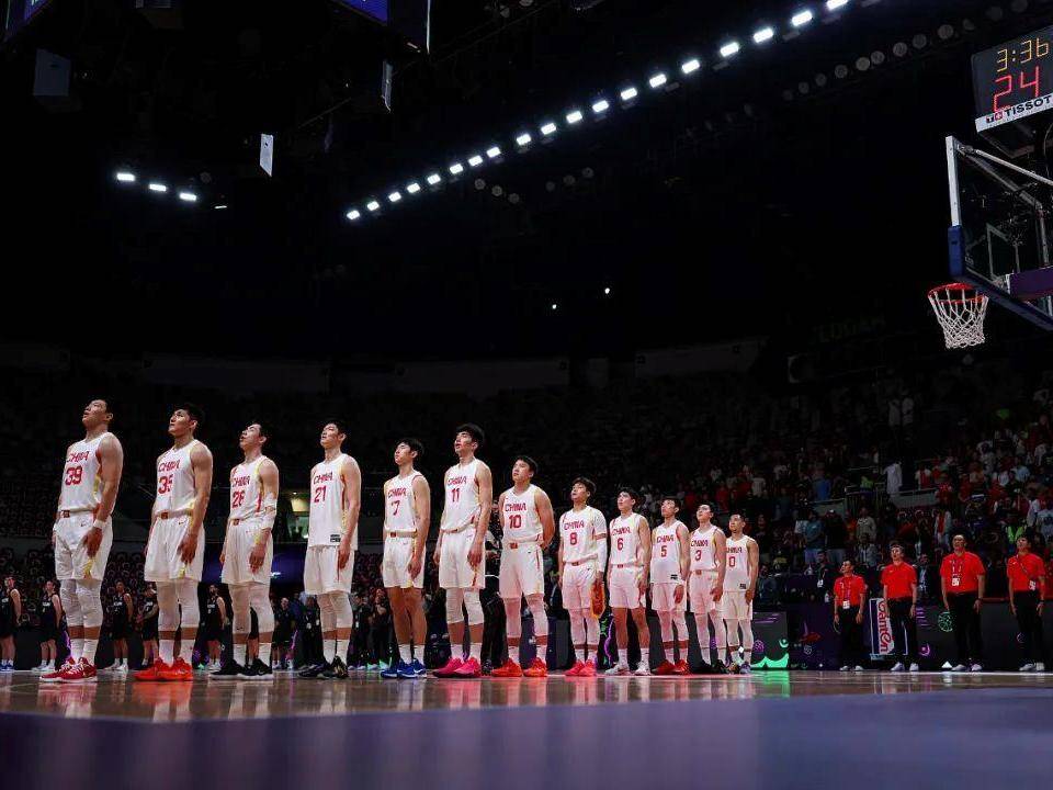 
                        4:3图片