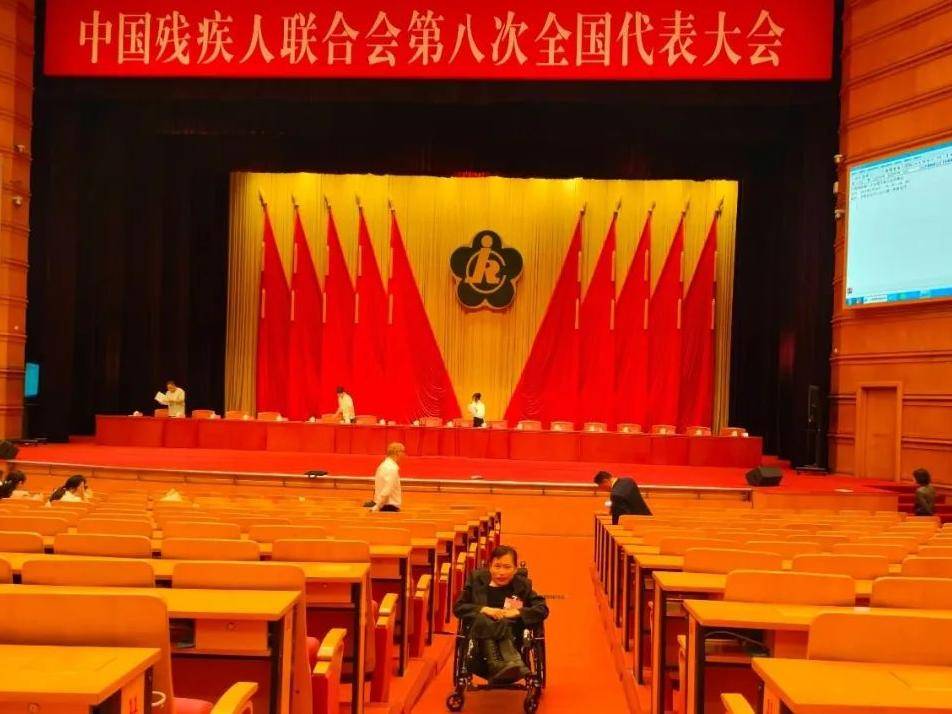 
                        4:3图片