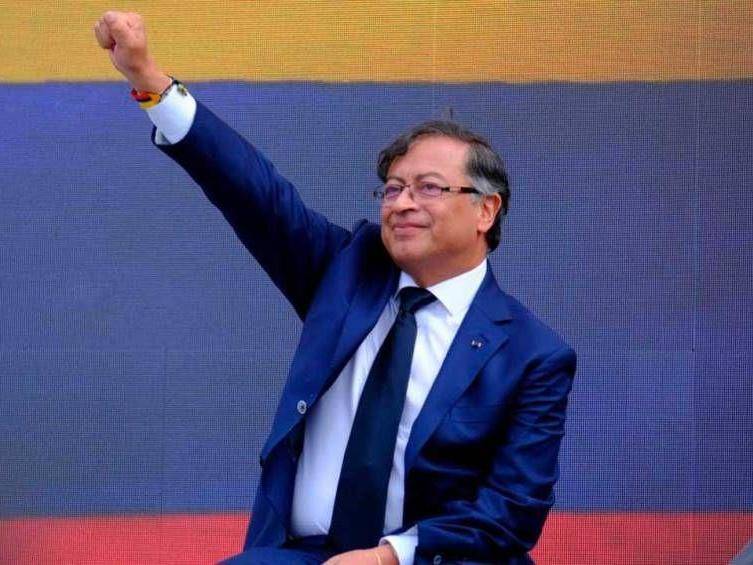 
                        4:3图片