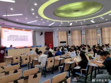 
                        4:3图片