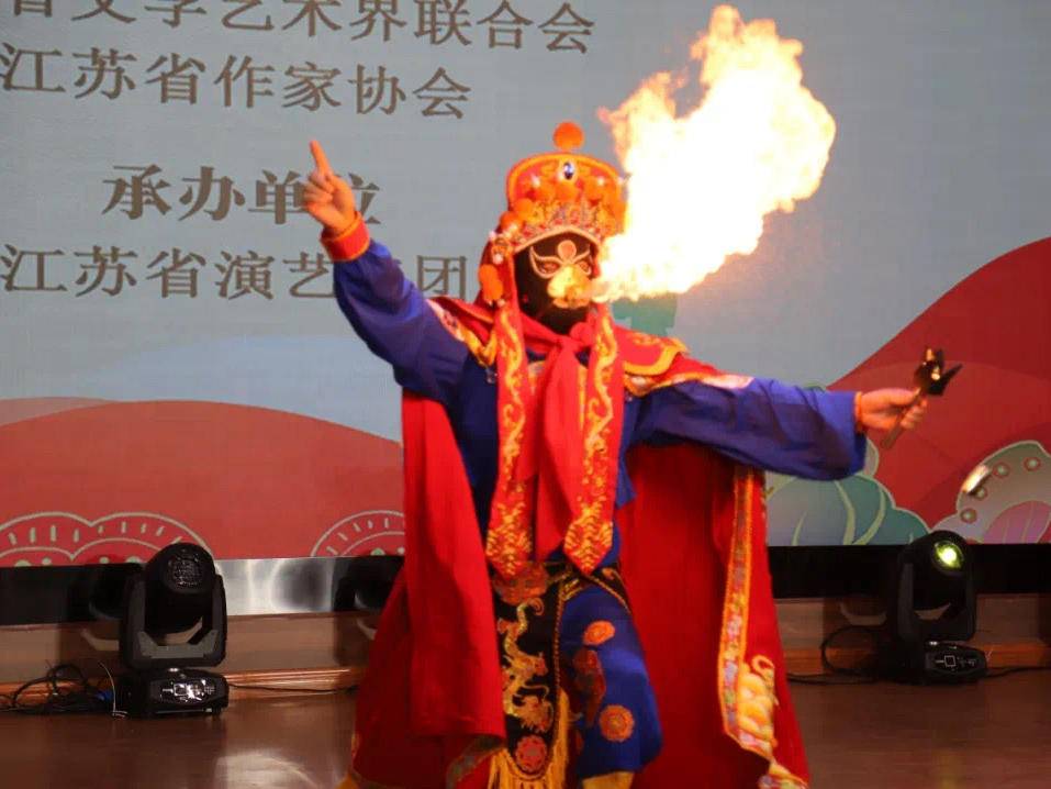 
                        4:3图片
