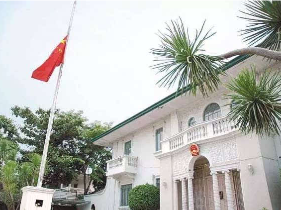 
                        4:3图片