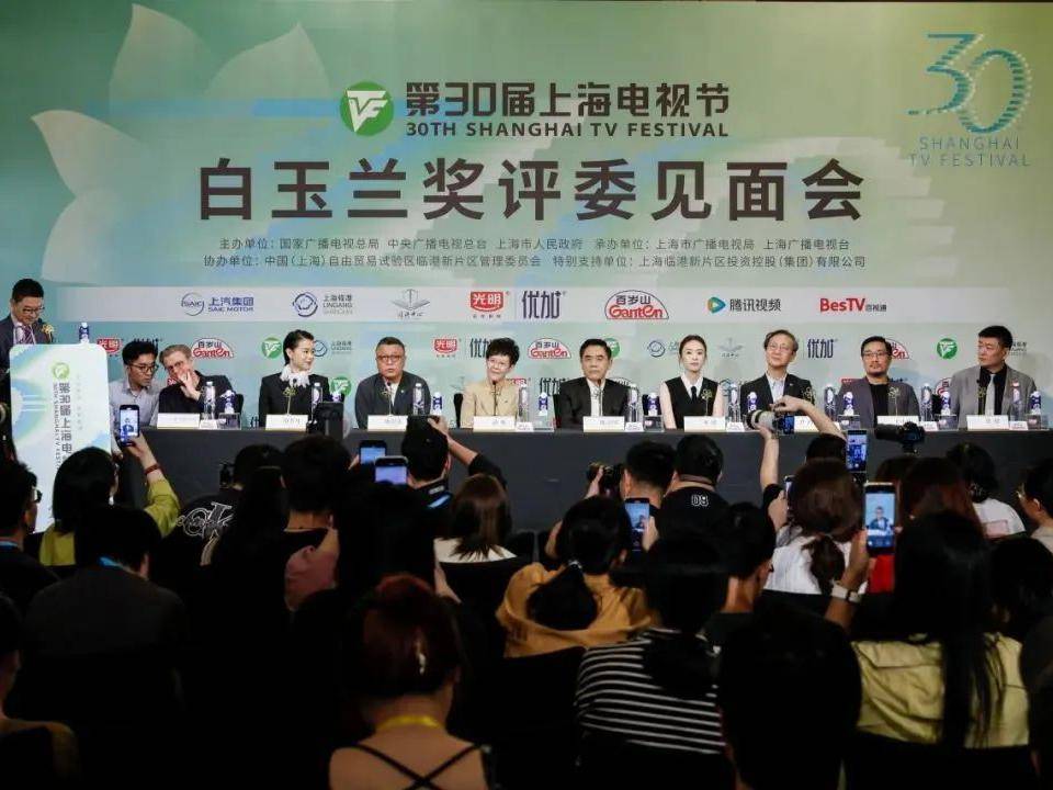 
                        4:3图片