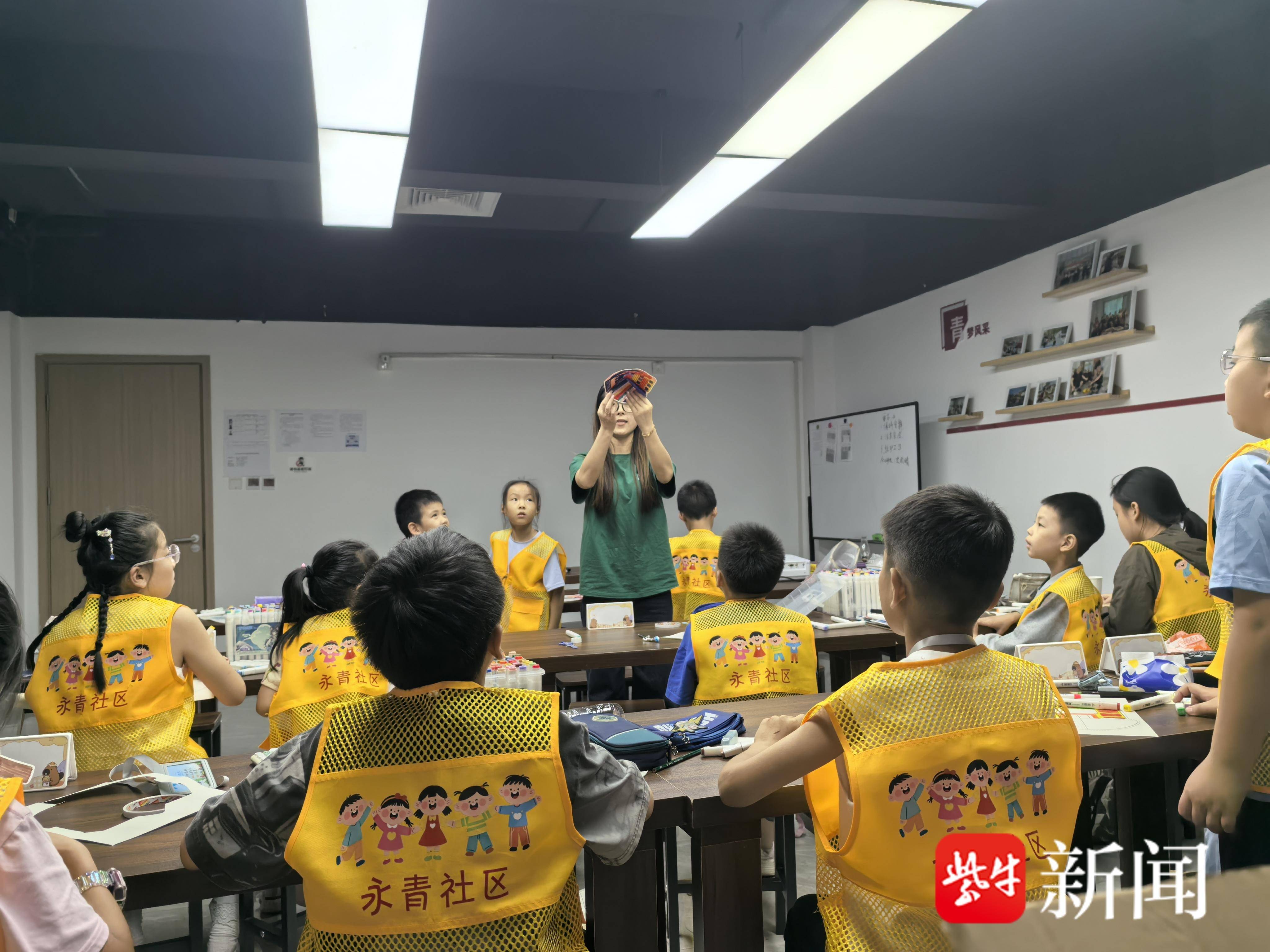 
                        4:3图片