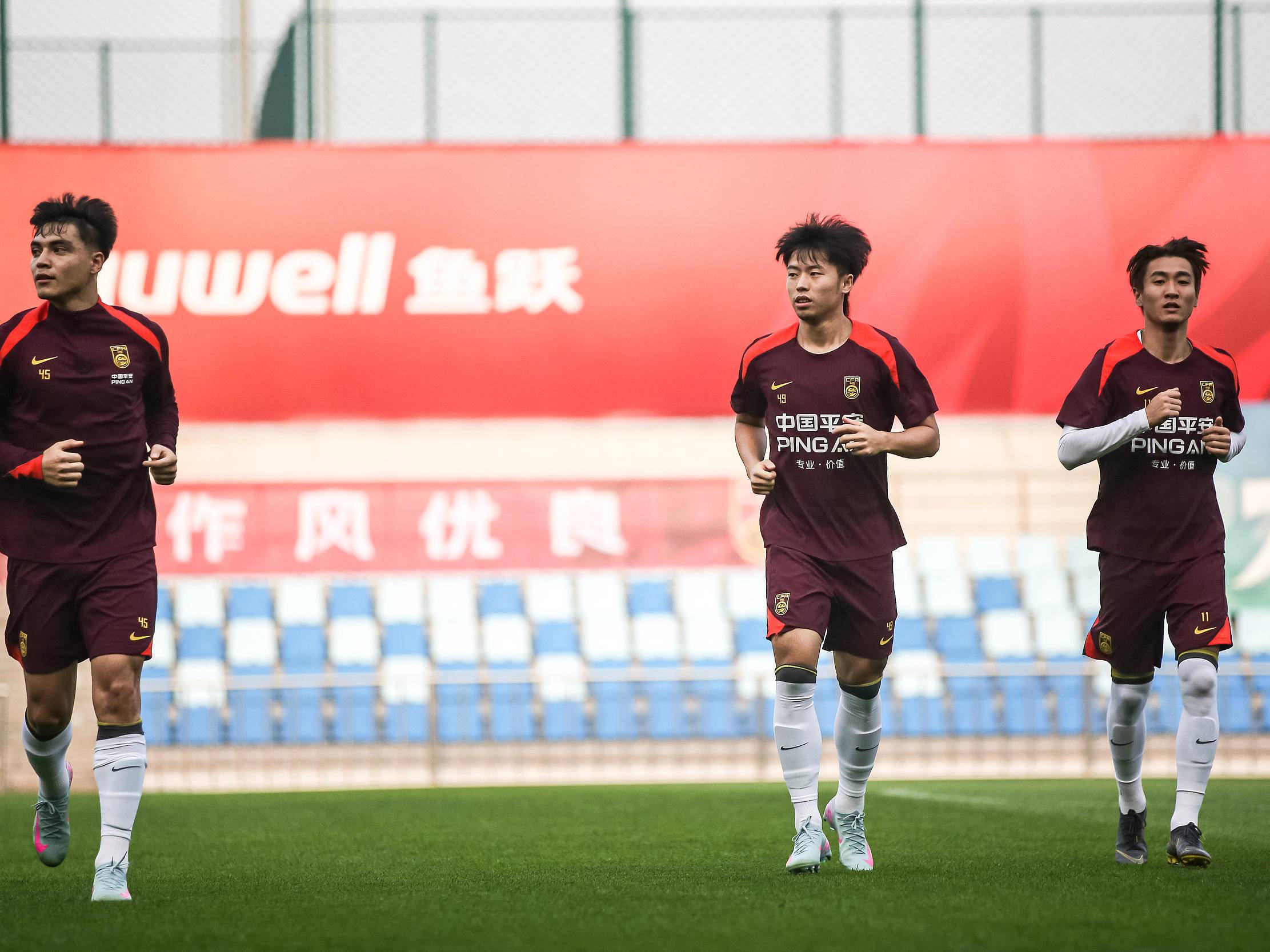 
                        4:3图片