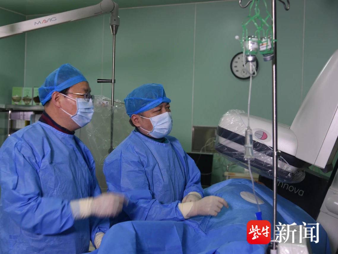 
                        4:3图片
