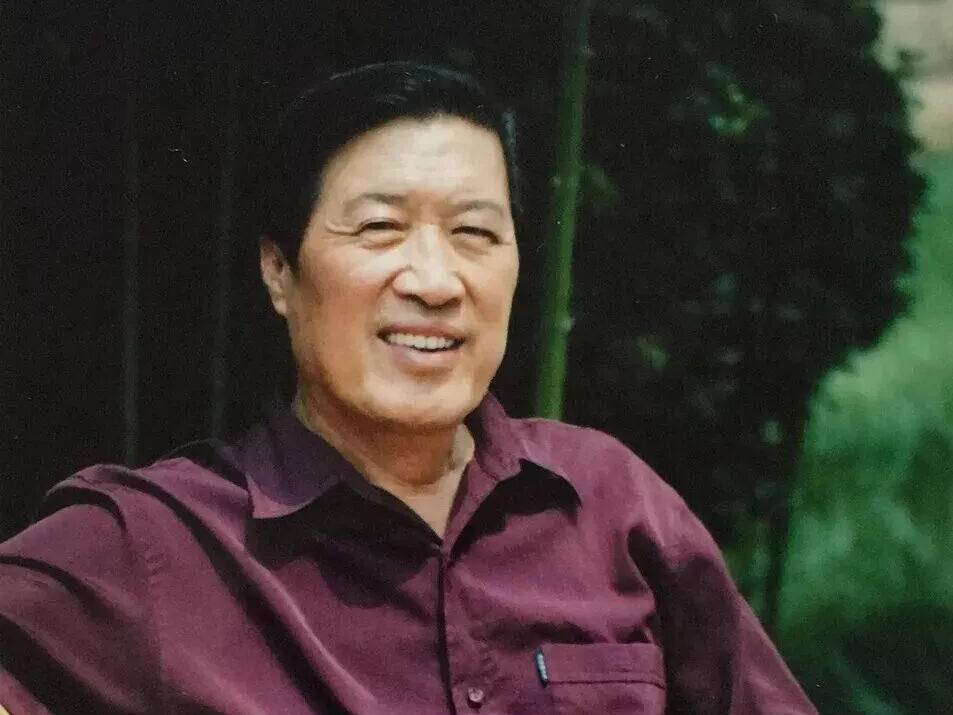 
                        4:3图片