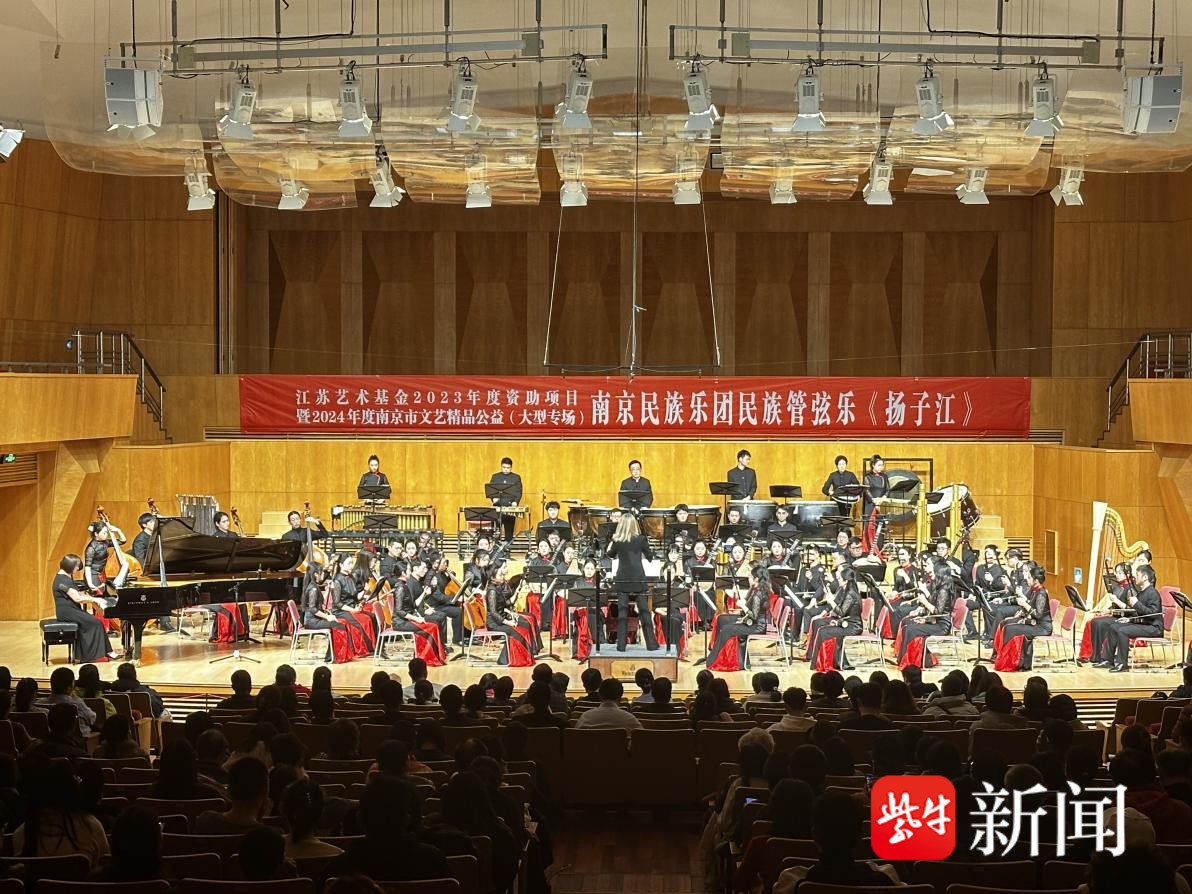 
                        4:3图片