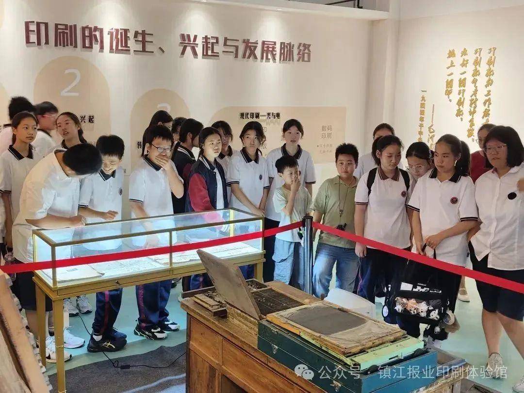 
                        4:3图片