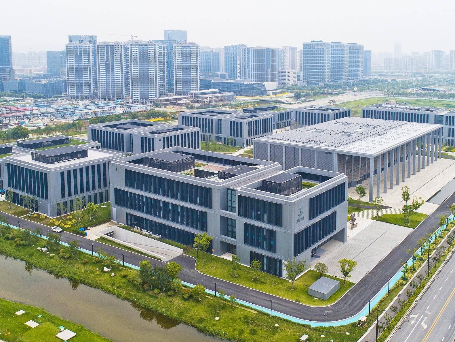 
                        4:3图片