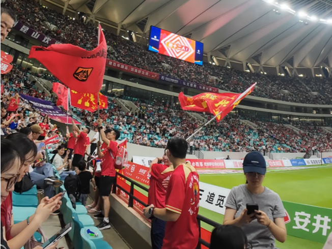 
                        4:3图片