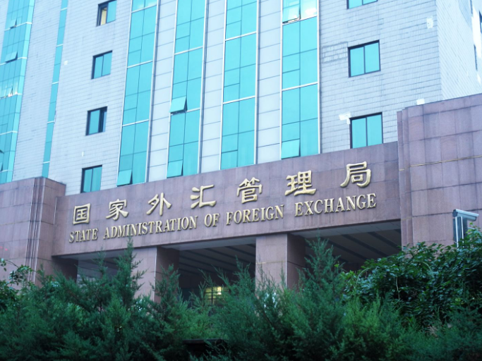 
                        4:3图片