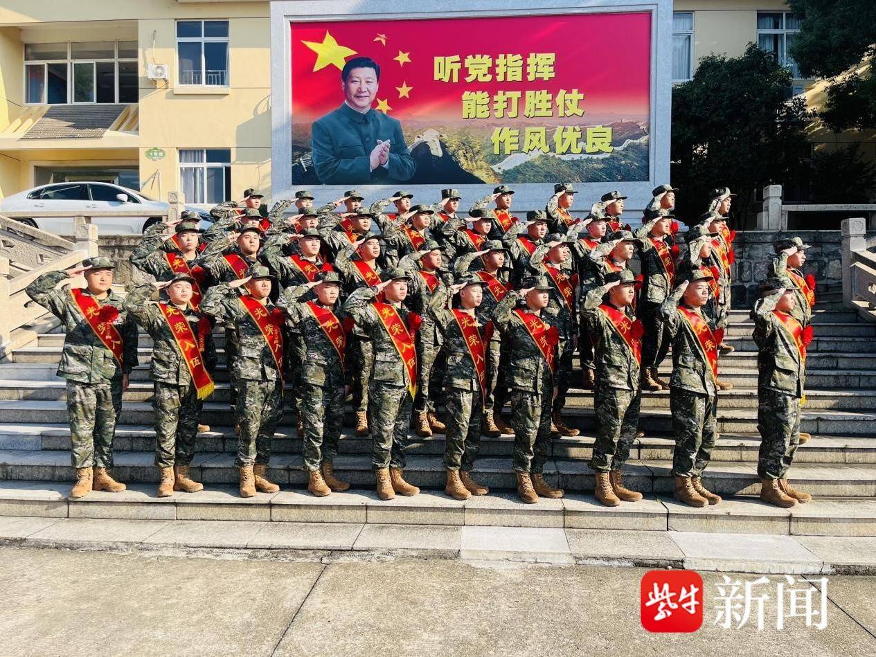 
                        4:3图片