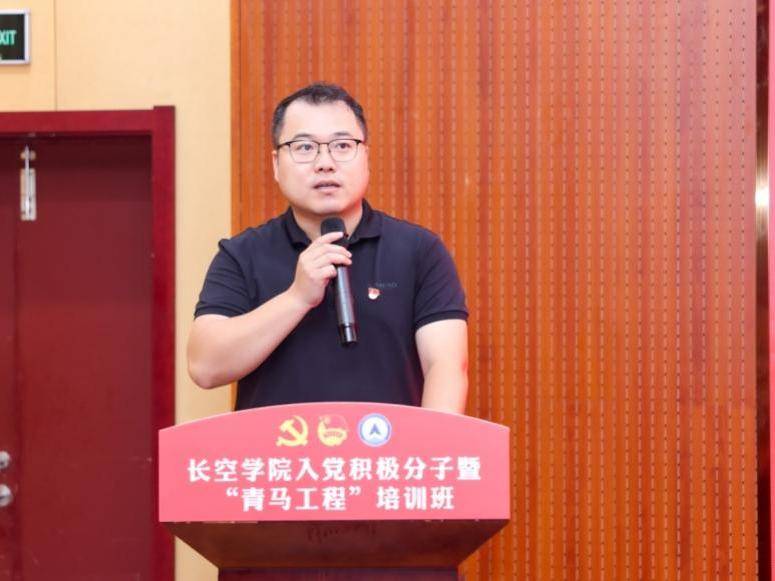 
                        4:3图片