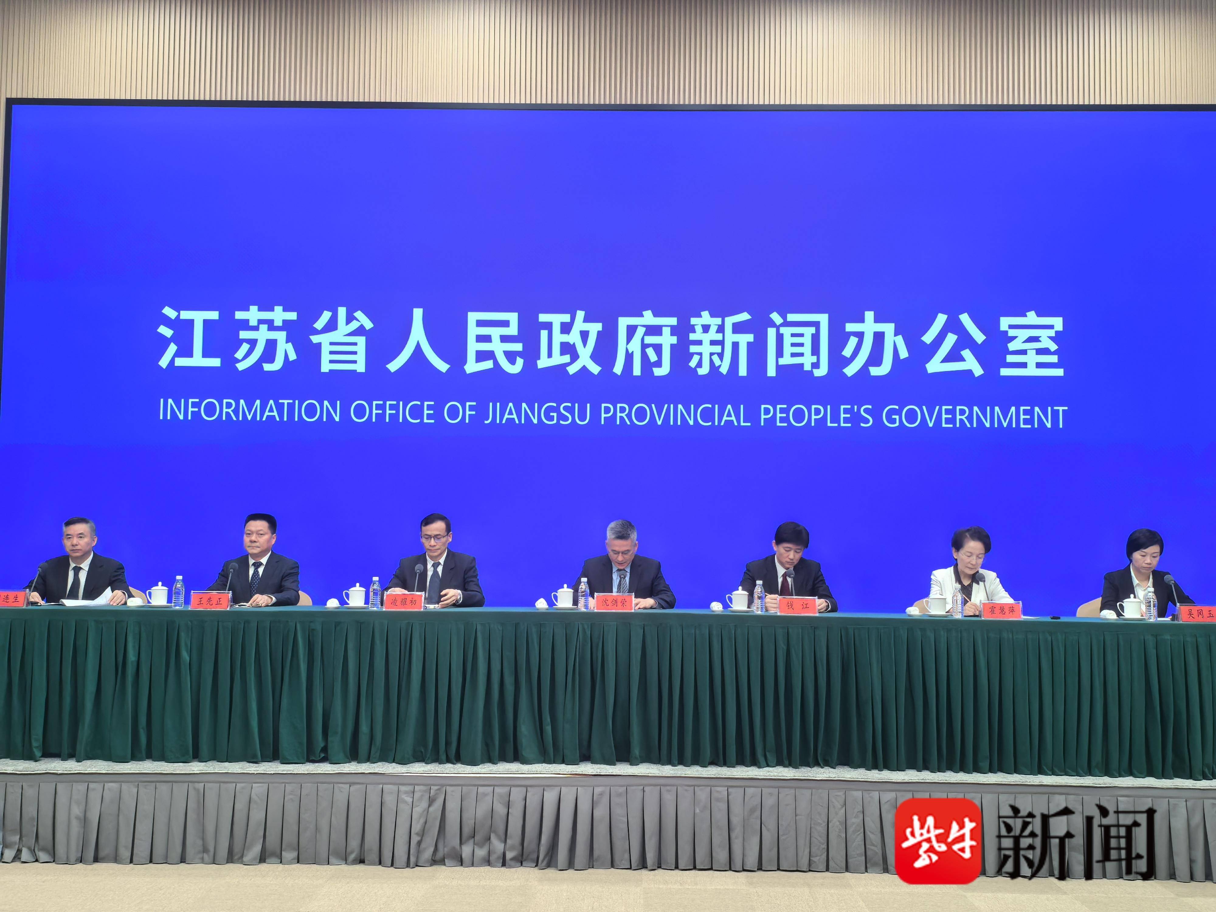 
                        4:3图片