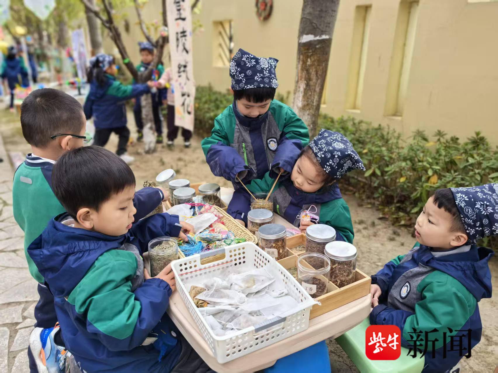 
                        4:3图片