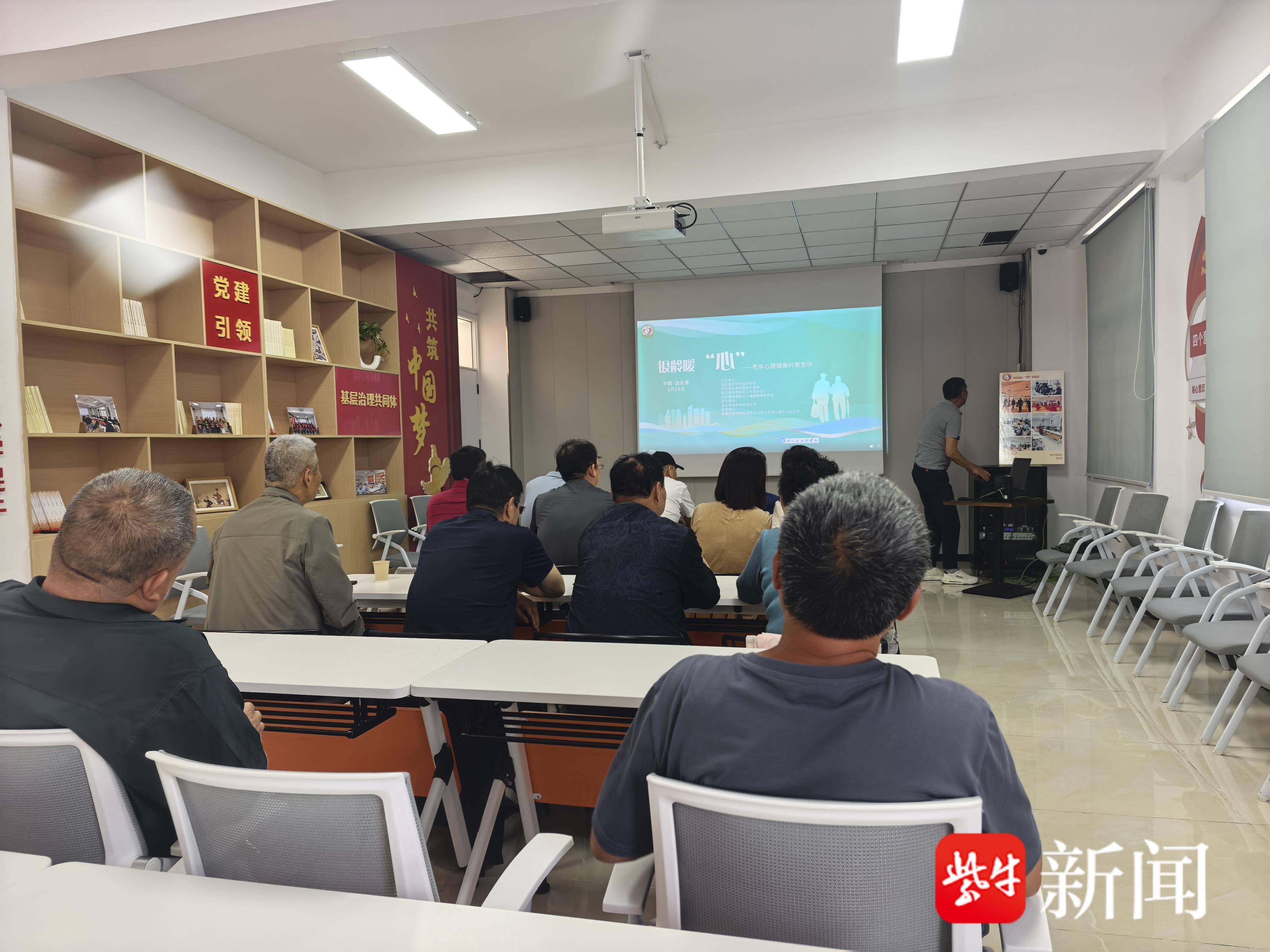 
                        4:3图片