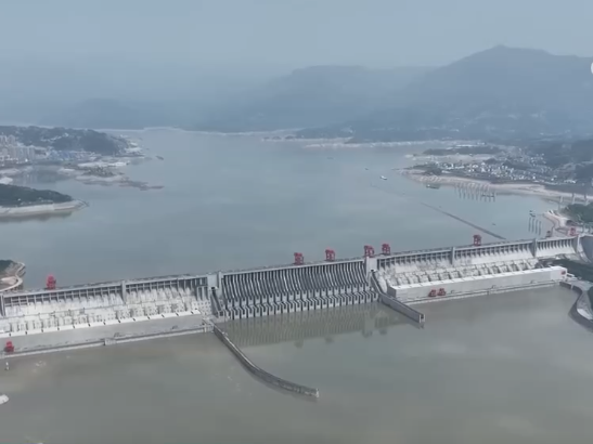 
                        4:3图片