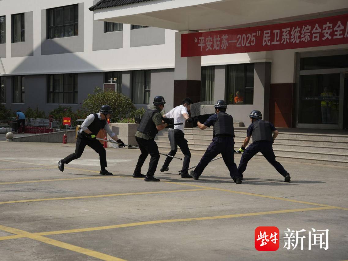 
                        4:3图片