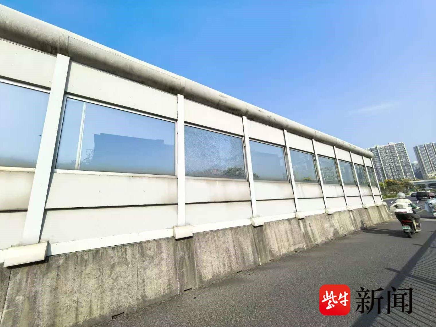 
                        4:3图片
