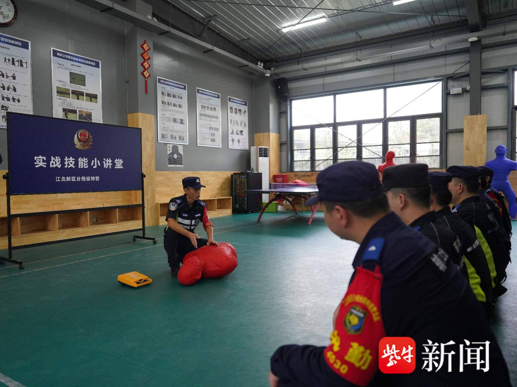
                        4:3图片