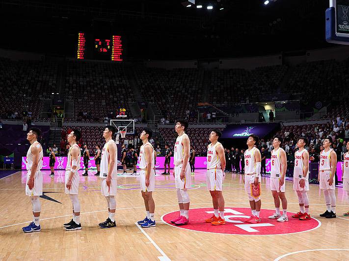
                        4:3图片
