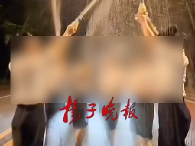 
                        4:3图片