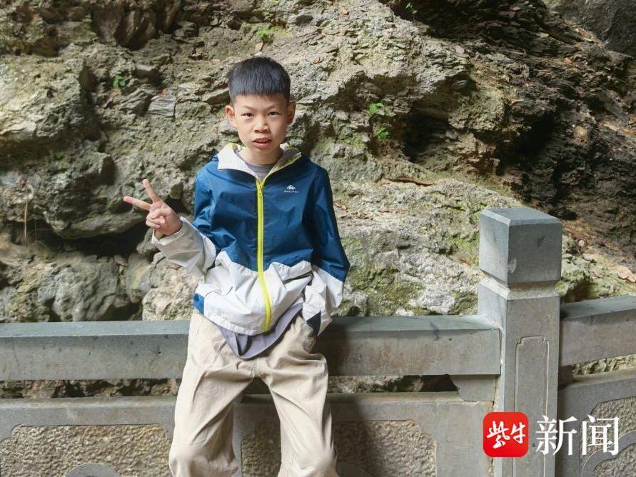 
                        4:3图片