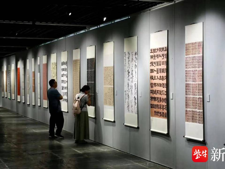 
                        4:3图片