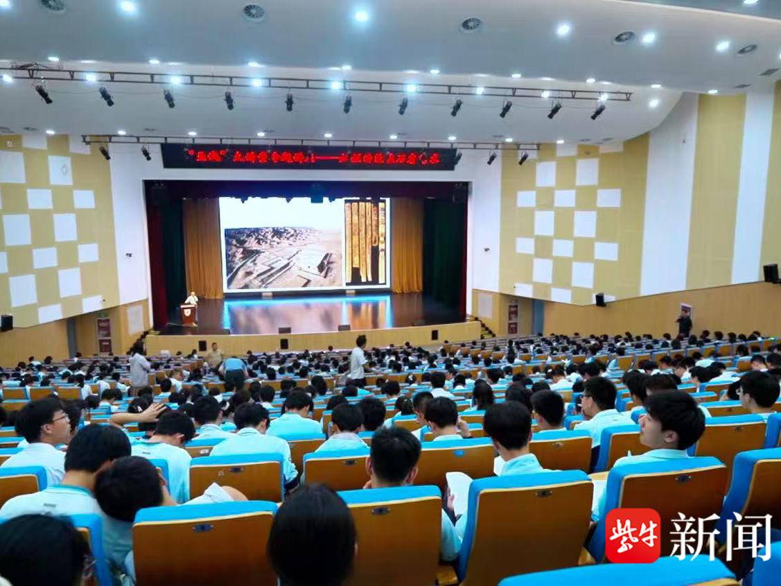 
                        4:3图片