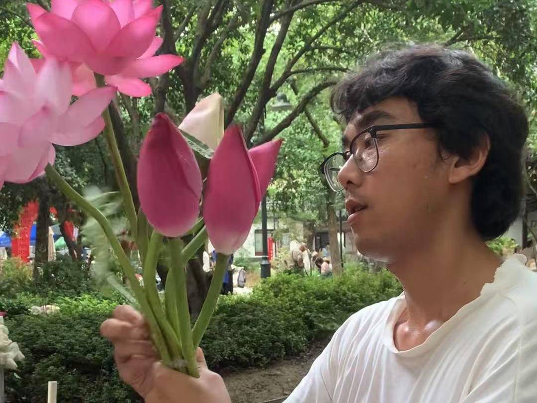 
                        4:3图片